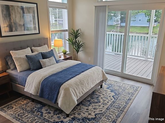 3rd image of 412 Joseph Way #280