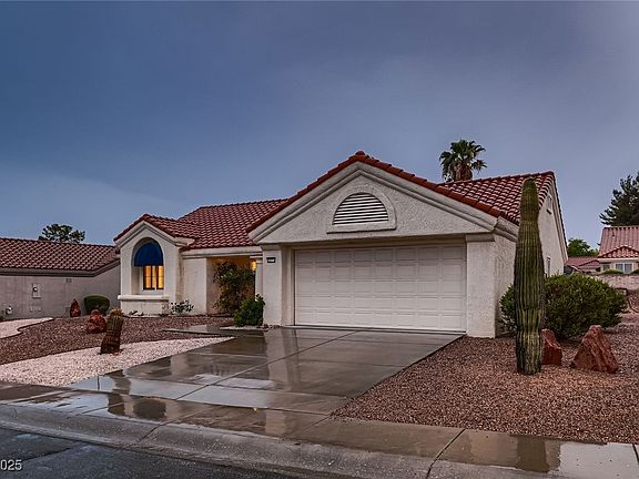 3rd image of 8613 Linderwood Dr