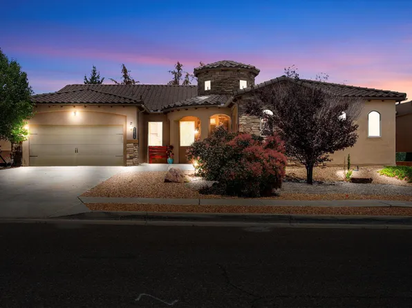 1636 Roble Dr SE, Rio Rancho, NM 87124