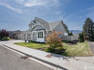 2028 SE Legacy Place, East Wenatchee, WA 98802