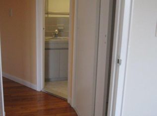 6032 75th St, Middle Village, NY 11379