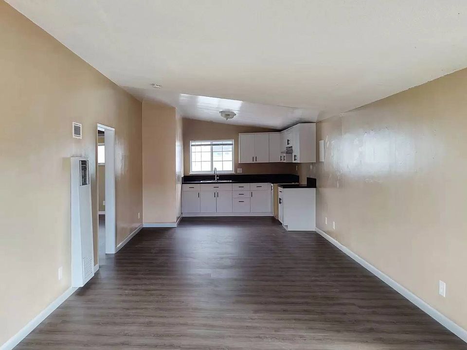 1st image of 1760 Cordova St APT 4