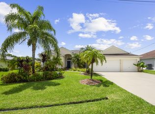 6160 NW Hacienda Ln, Port Saint Lucie, FL 34986