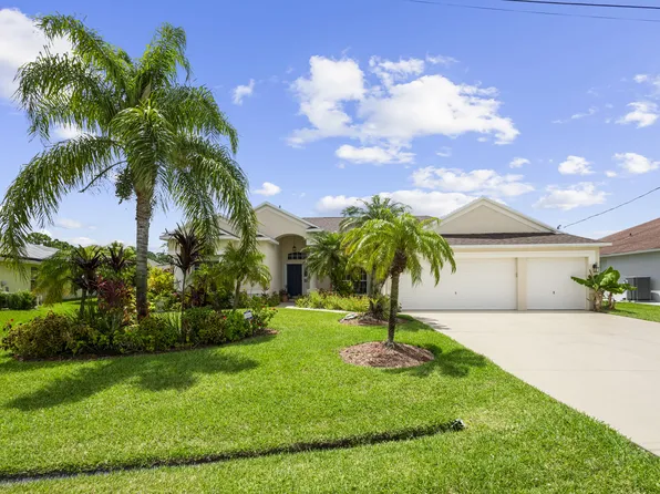 6160 NW Hacienda Lane, Port St Lucie, FL 34986