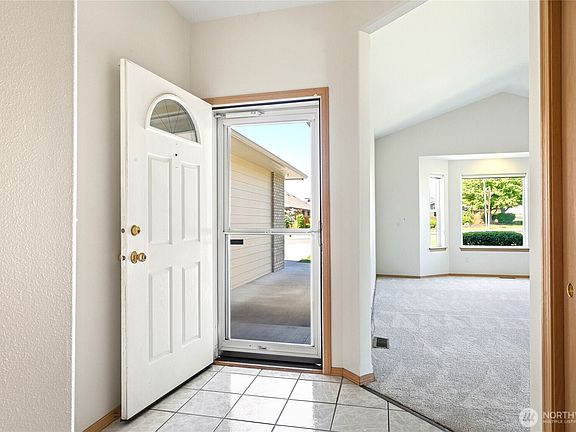 2nd image of 23 N 86th Avenue