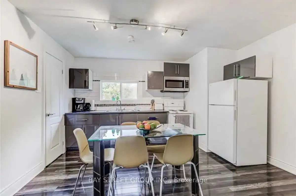 3 bed, $2,750 — Photo 4