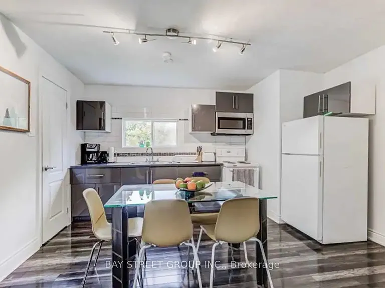 378 Drewry Ave — Photo 4