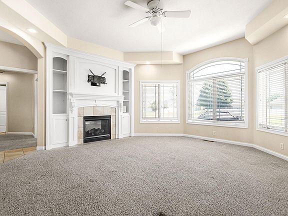3rd image of 57630 Hearth Stone Ct