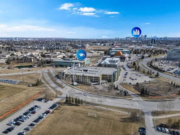 35 E Richard Ct SW #113, Calgary, AB T3E 7N9