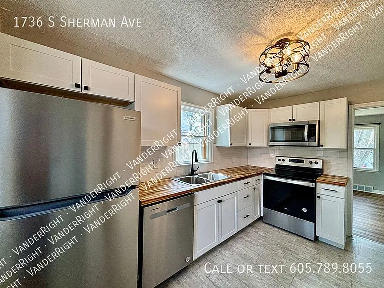 1736 S Sherman Ave — Photo 2