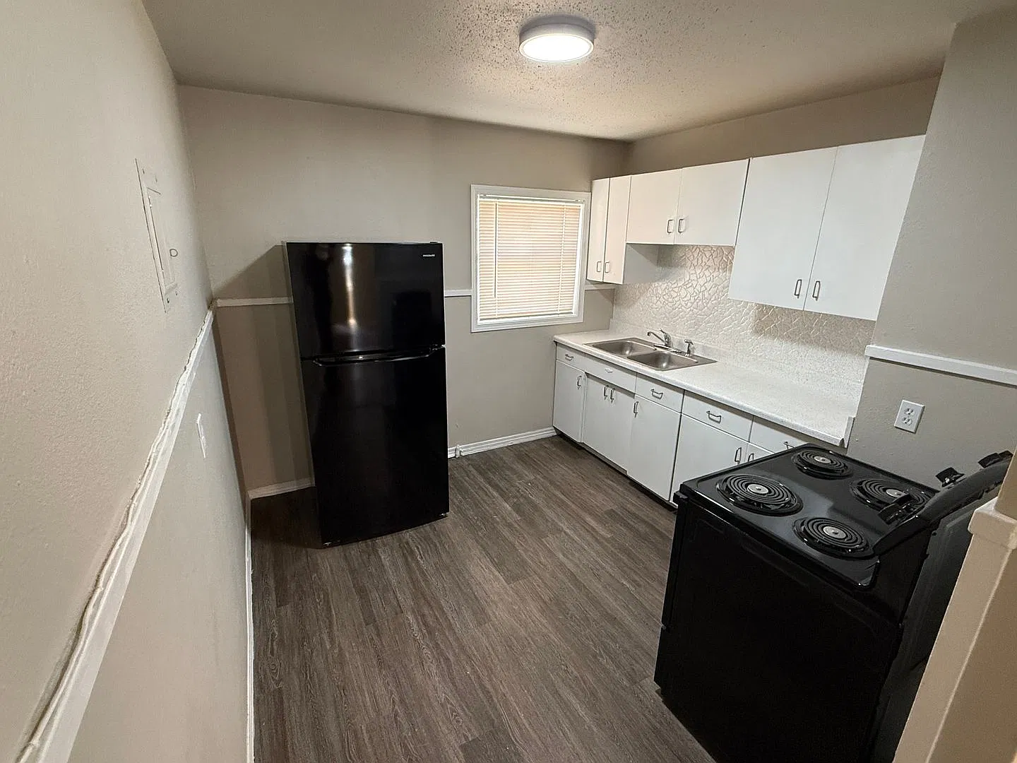 4211-A 35th Street — Photo 3