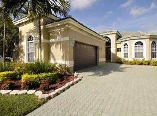 5920 NW 126th Ter, Coral Springs, FL 33076