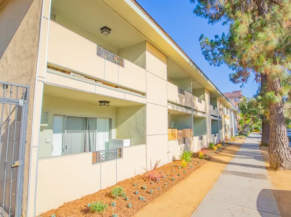 Tujunga Apartments