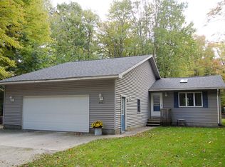 3235 W Giles Rd, Muskegon, MI 49445