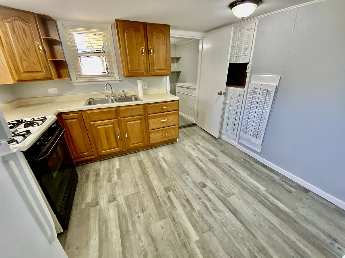 Building Photo - 509 La Motte Ln