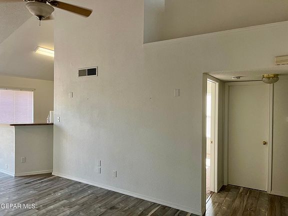 3rd image of 12268 Tierra Ruby Dr