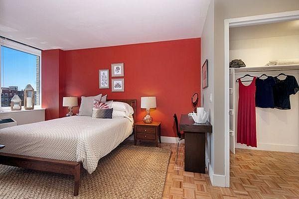 2nd image of 9745 Queens Blvd APT 507