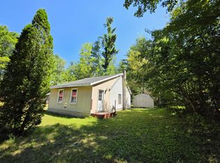109 Seaton Dr, Mio, MI 48647
