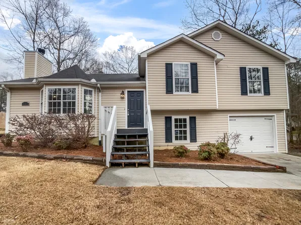 111 Meadowbrook Ln, Carrollton, GA 30117