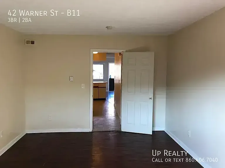 42 Warner St #B11 — Photo 2
