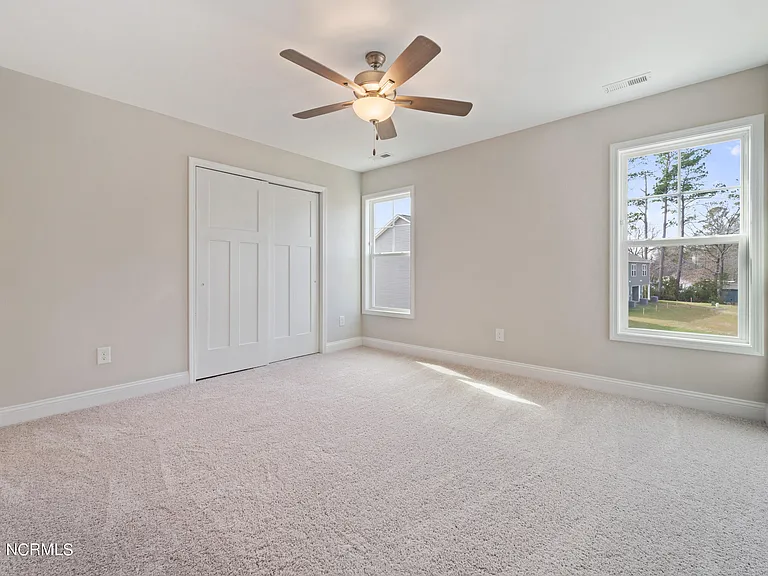 611 Jacks Crossing Dr — Photo 9