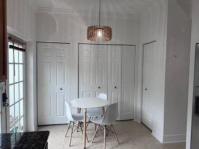 3 bed, 2.5 bath, 1232 sqft, $2,850 — Photo 3