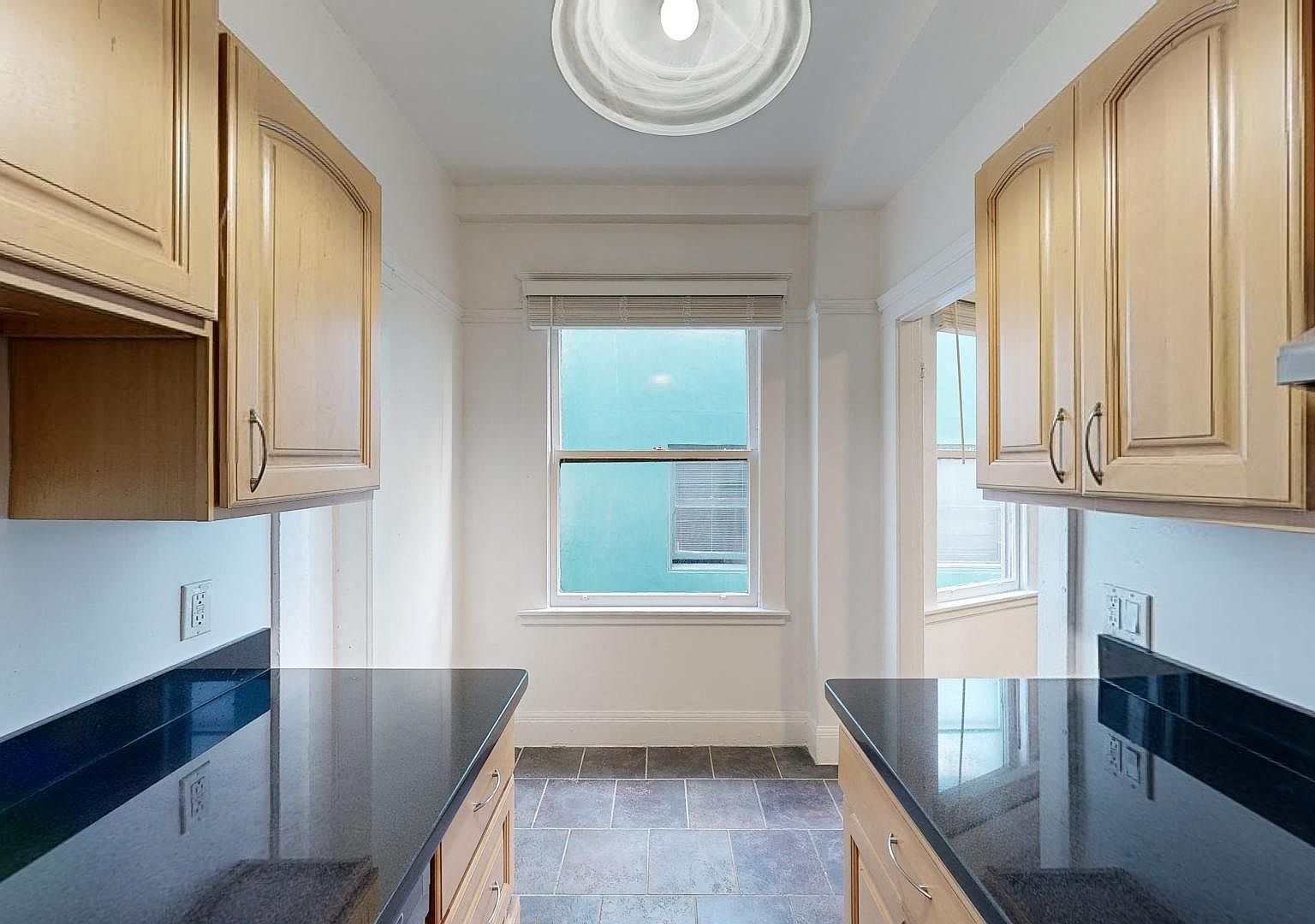 346 Leavenworth St Unit 504 - Main Image
