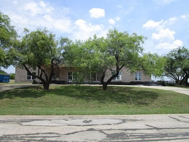 1st image of 19051 Highland Blvd