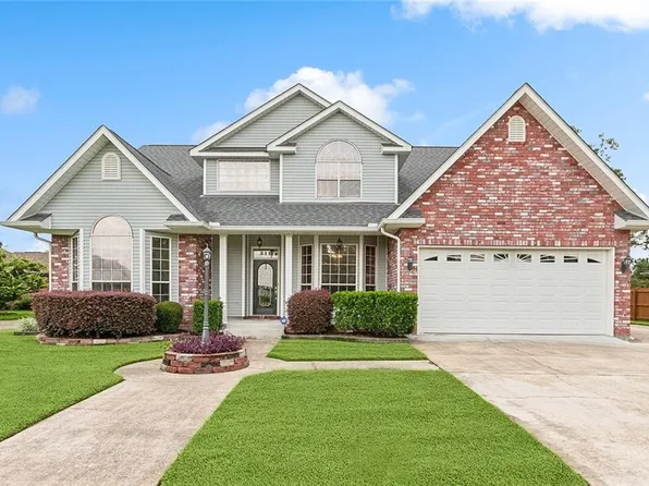 211 Beaupre Dr, Luling, LA 70070