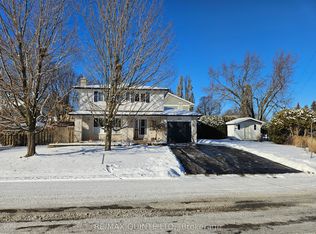 57 Kensington Cres, Belleville, ON K8P 4T4