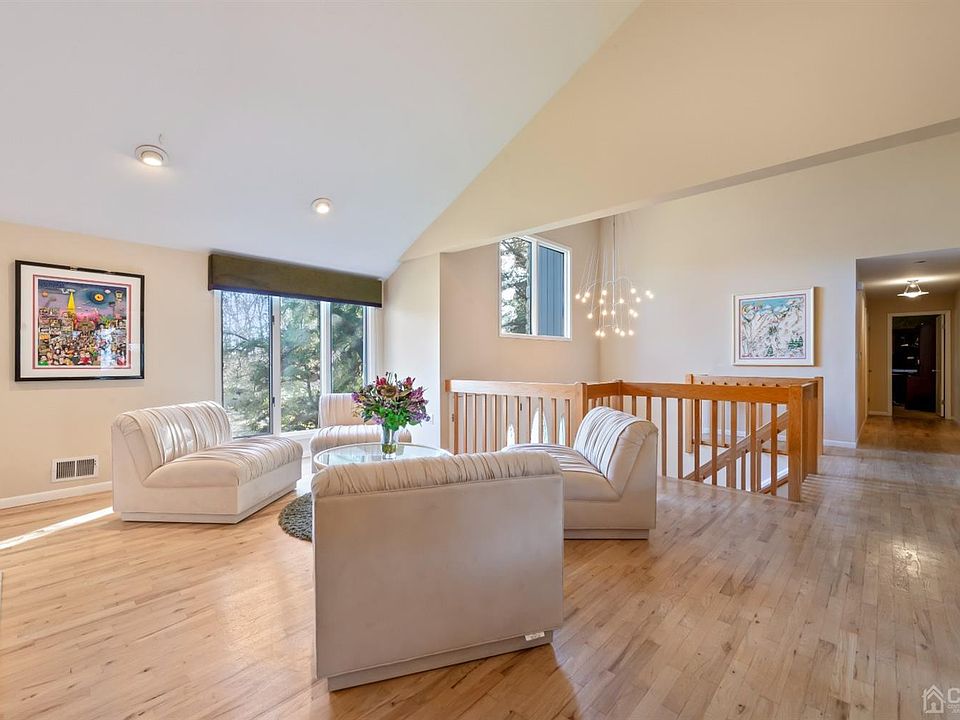 30 Buffalo Run, East Brunswick, NJ 08816 Zillow