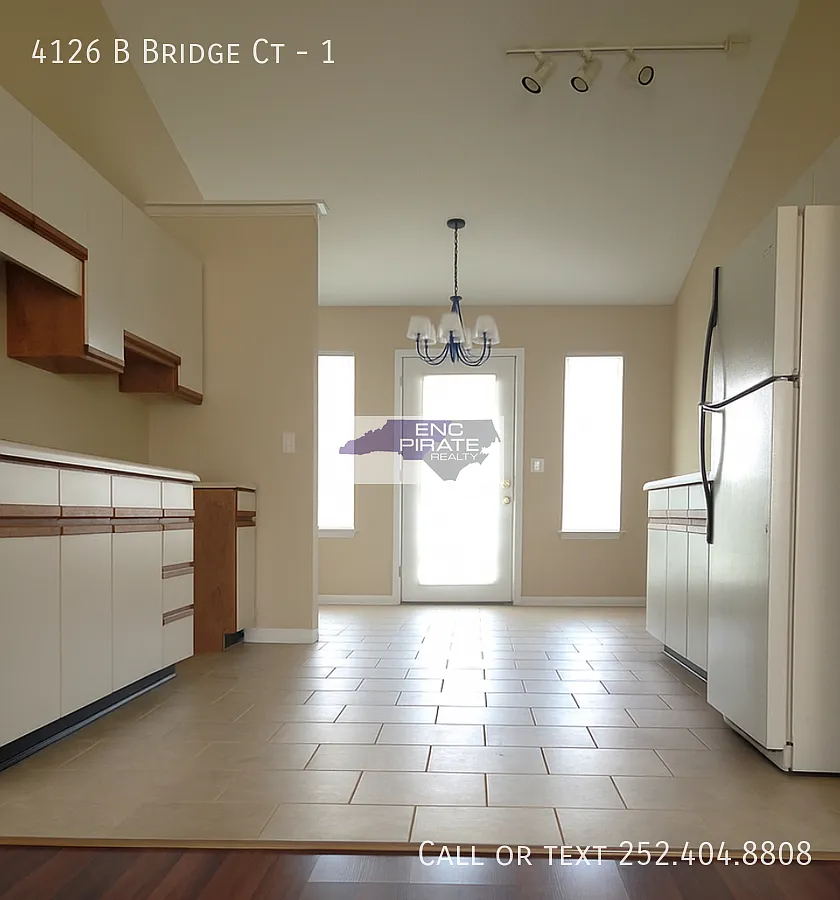 2 bed, $1,150 — Photo 2