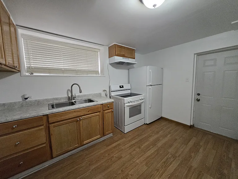 5206 S Keating Ave #B — Photo 11