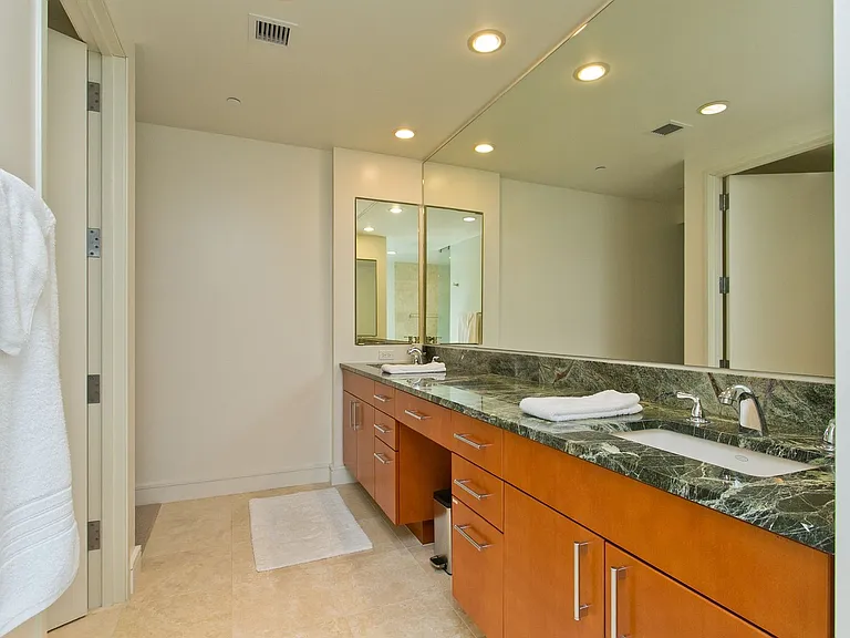 1288 Ala Moana Blvd #24A — Photo 3