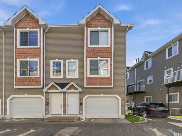 UNIT 23-302 Herold ROAD, Saskatoon, SK S7V 1J3