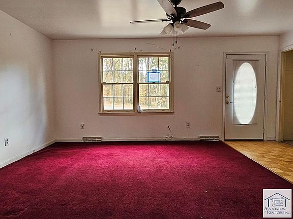 2nd image of 159 Village Ct