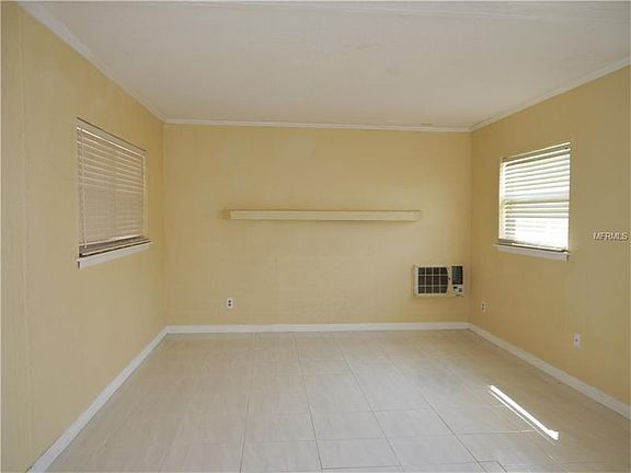 3rd image of 1009 Faber Dr