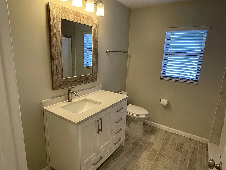 Snyder Dr — Photo 15