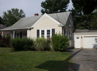 23 Richmond Ave, Barrington, RI 02806