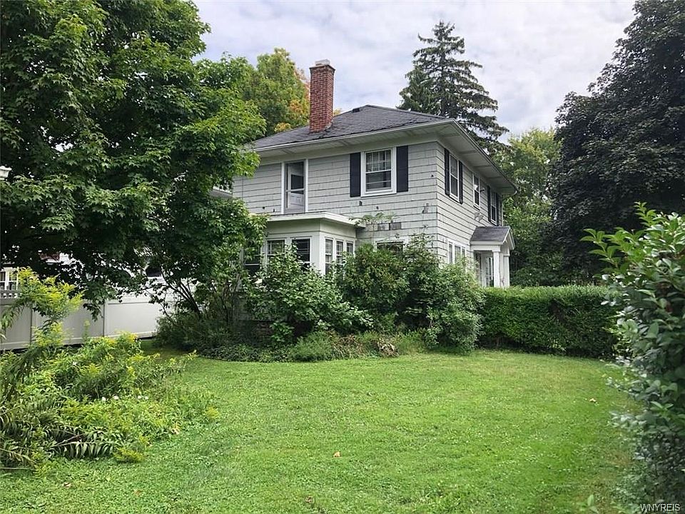 2nd image of 103 Highland Dr