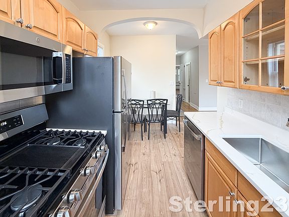 5th image of 23-08 42nd St #2
