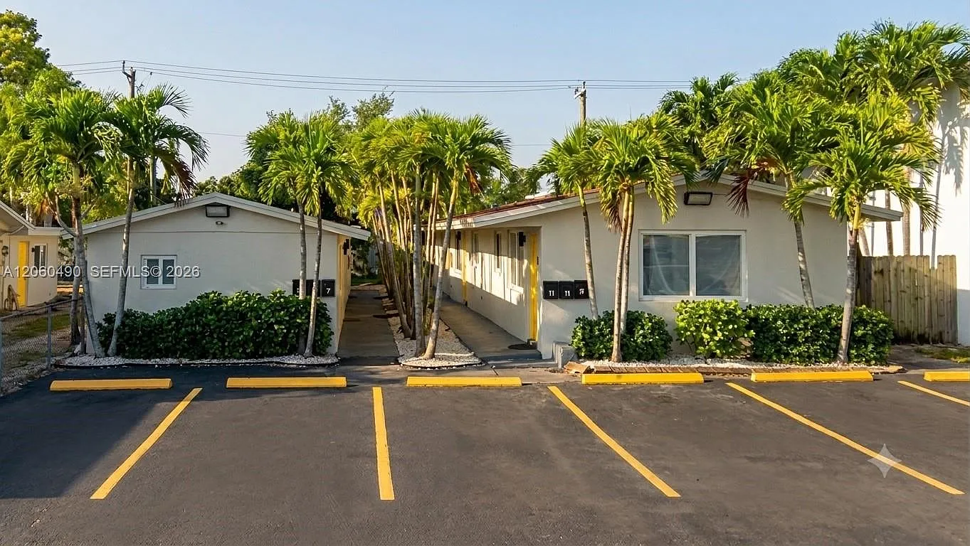 1 bed, 1.0 bath, $1,500 — Photo 1