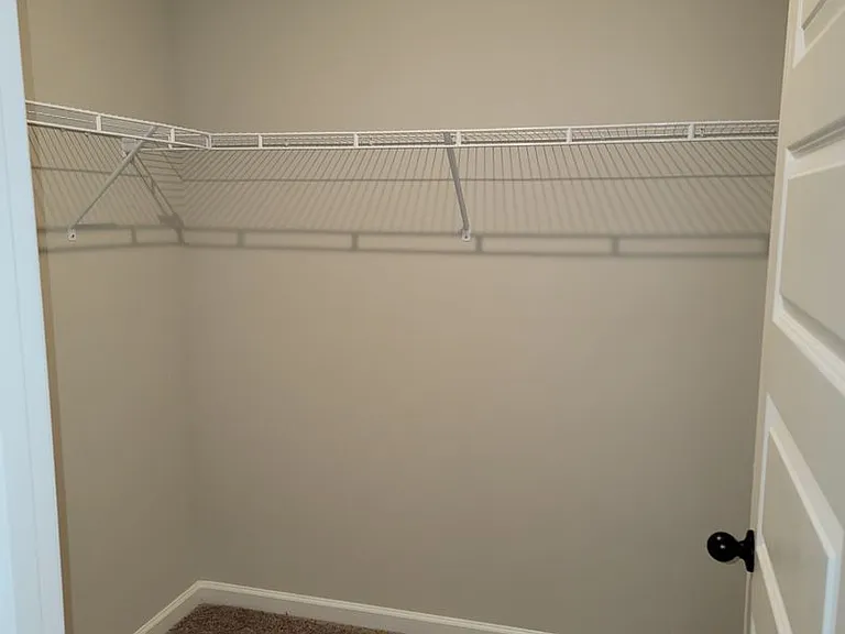 275 Southridge Dr — Photo 31