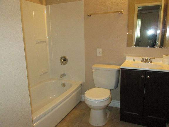5th image of 3632 N 56th Dr