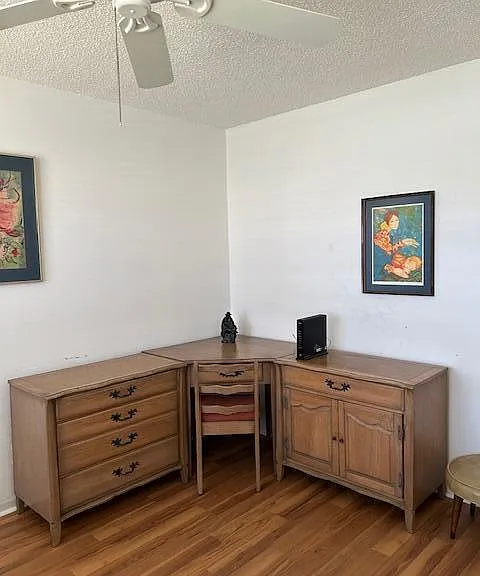 221 Lake Meryl Dr — Photo 13