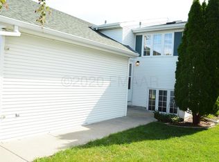 3534 29th St S, Fargo, ND 58104