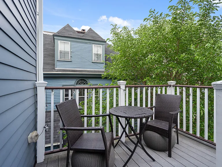 73 Sawyer Ave #3 — Photo 9