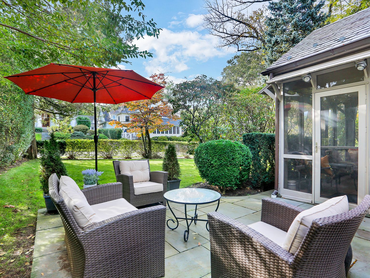 59 Maple Hill Dr, Larchmont, NY 10538 | Zillow