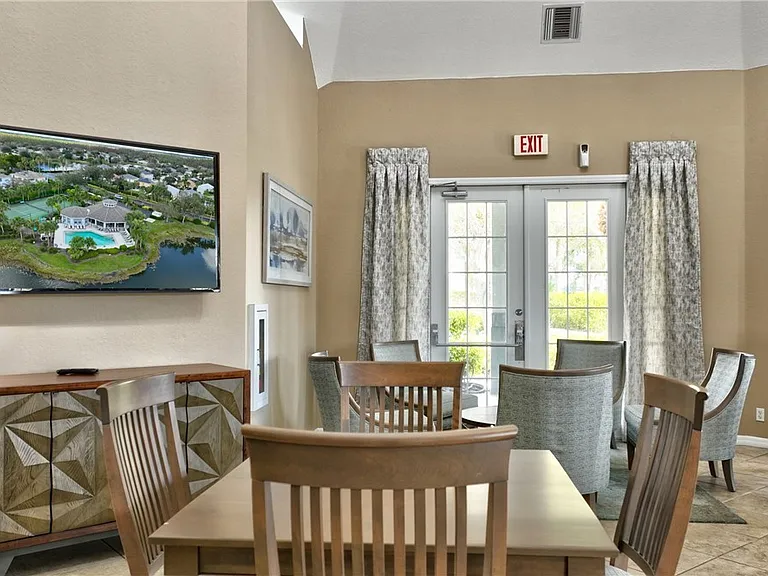 12790 Meadow Hawk Dr — Photo 45