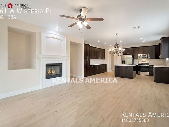 5th image of 261 W Wisteria Pl